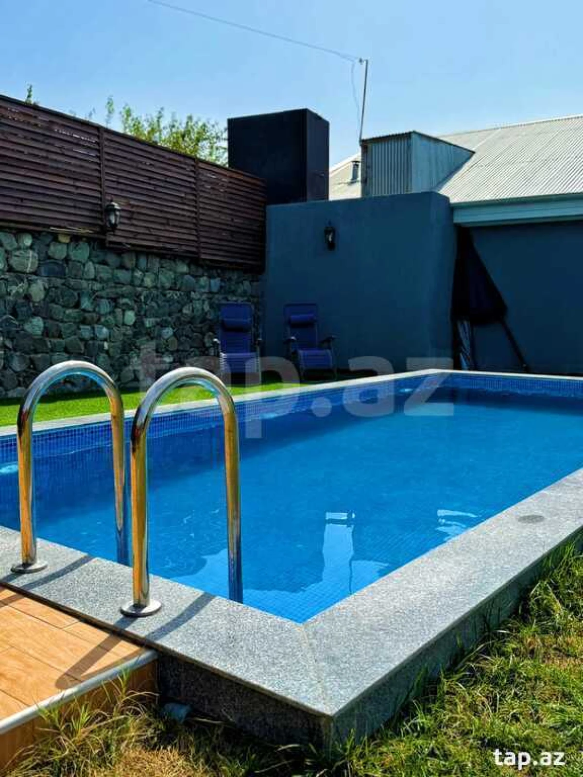 Kirayə verilir 3 otaqlı həyət evi