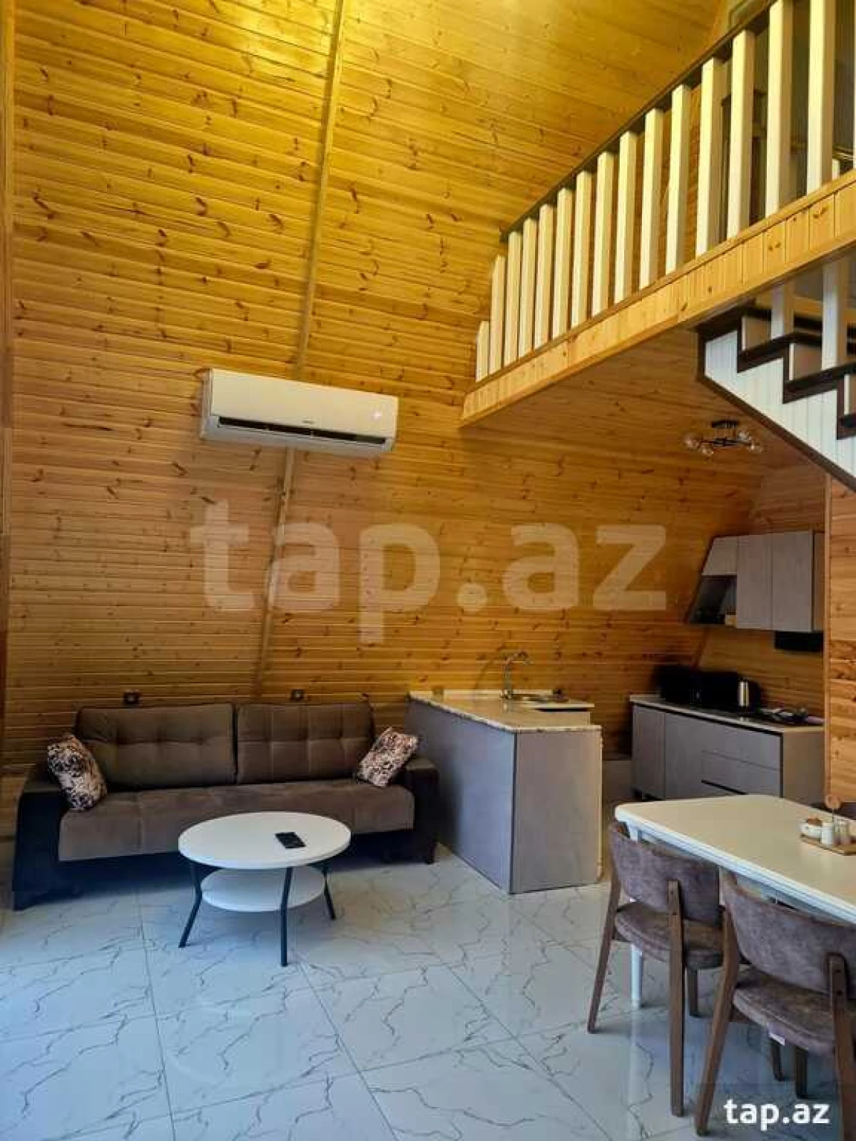 Kirayə verilir 3 otaqlı həyət evi