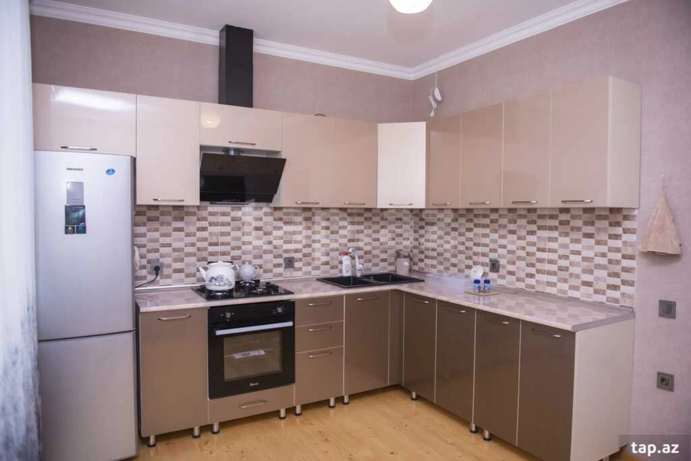 Kirayə verilir 5 otaqlı həyət evi