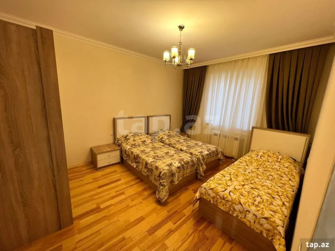 Kirayə verilir 7 otaqlı həyət evi