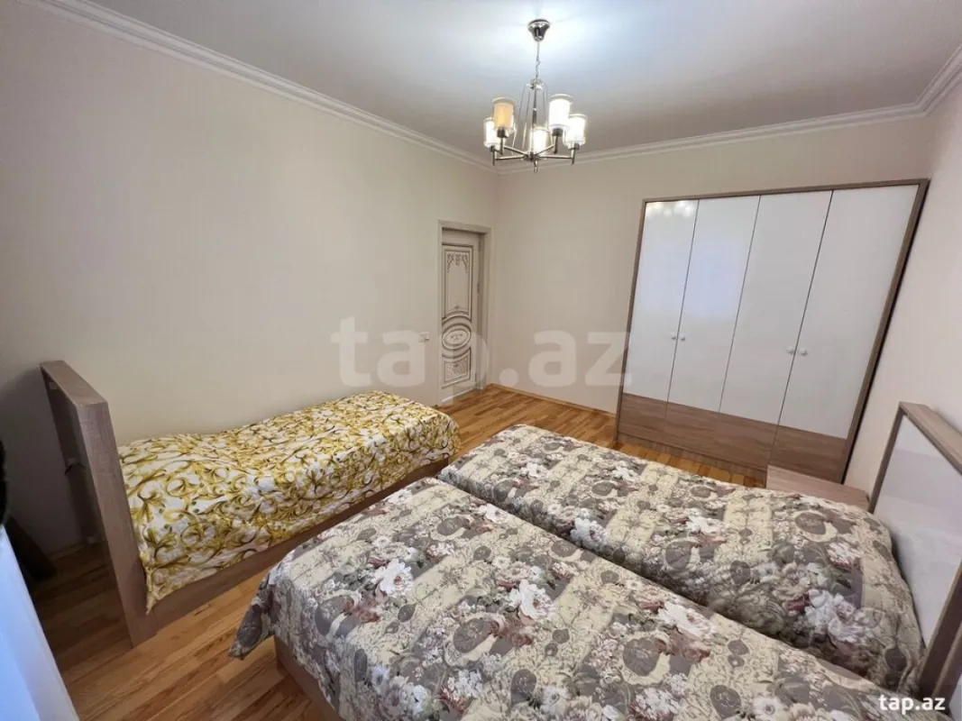 Kirayə verilir 7 otaqlı həyət evi