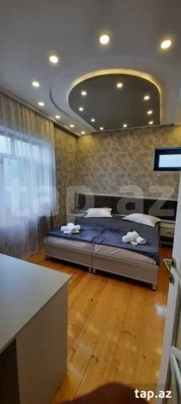 Kirayə verilir 6 otaqlı həyət evi