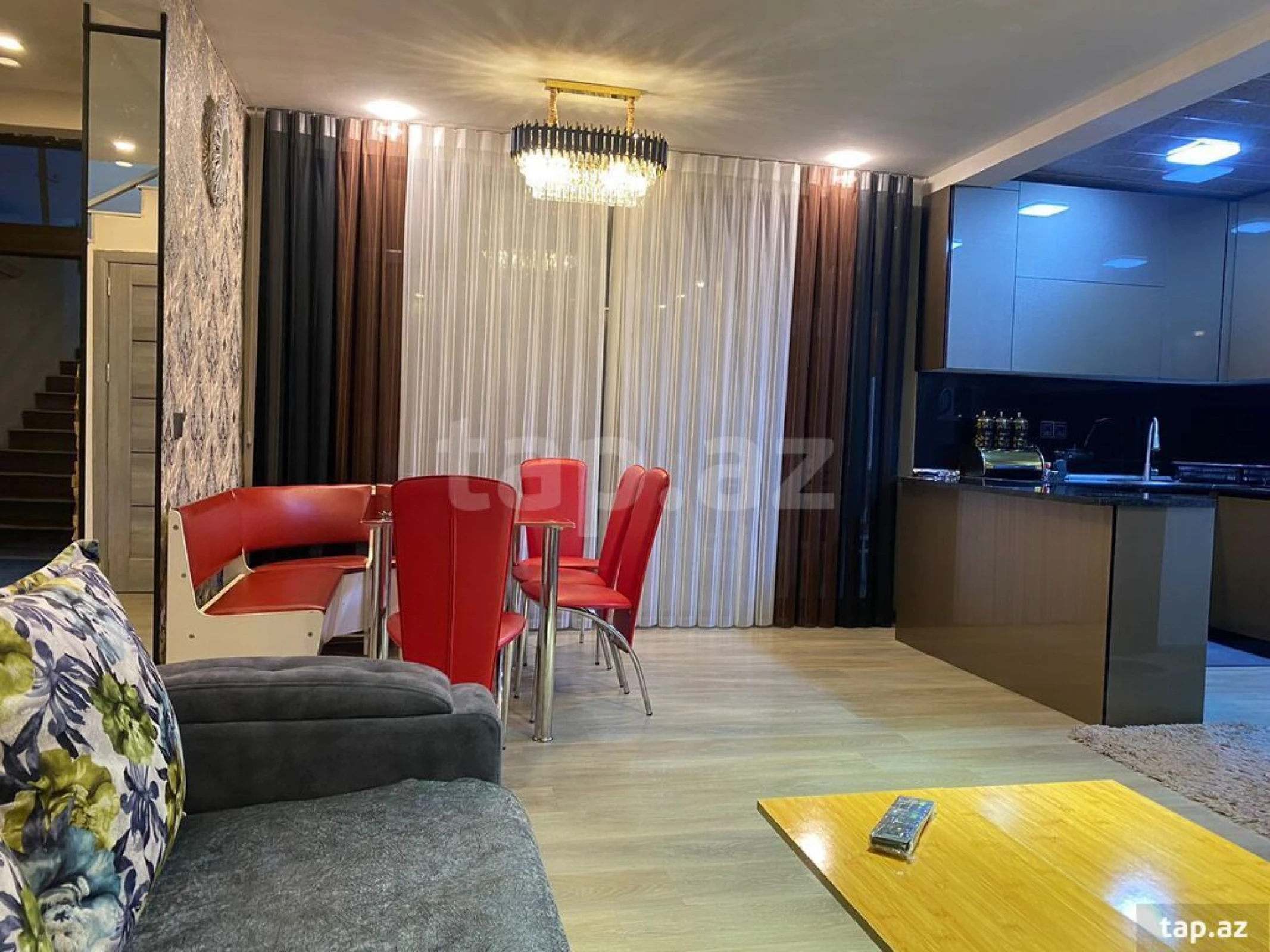 Kirayə verilir 3 otaqlı həyət evi