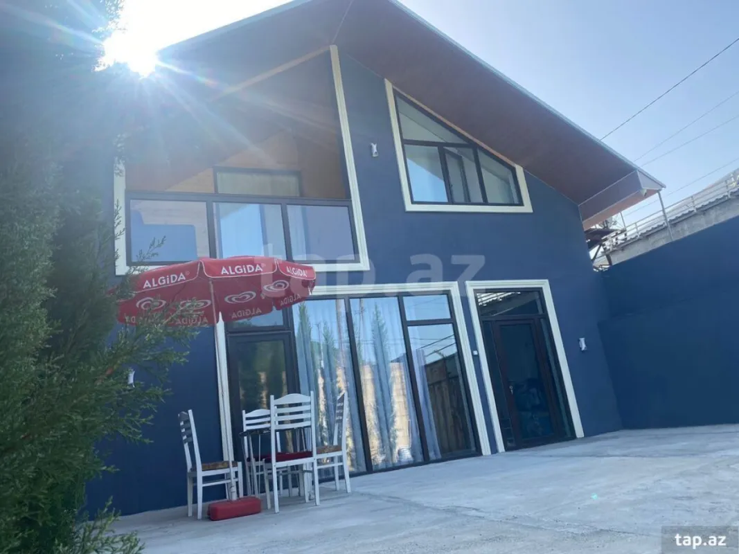 Kirayə verilir 3 otaqlı həyət evi