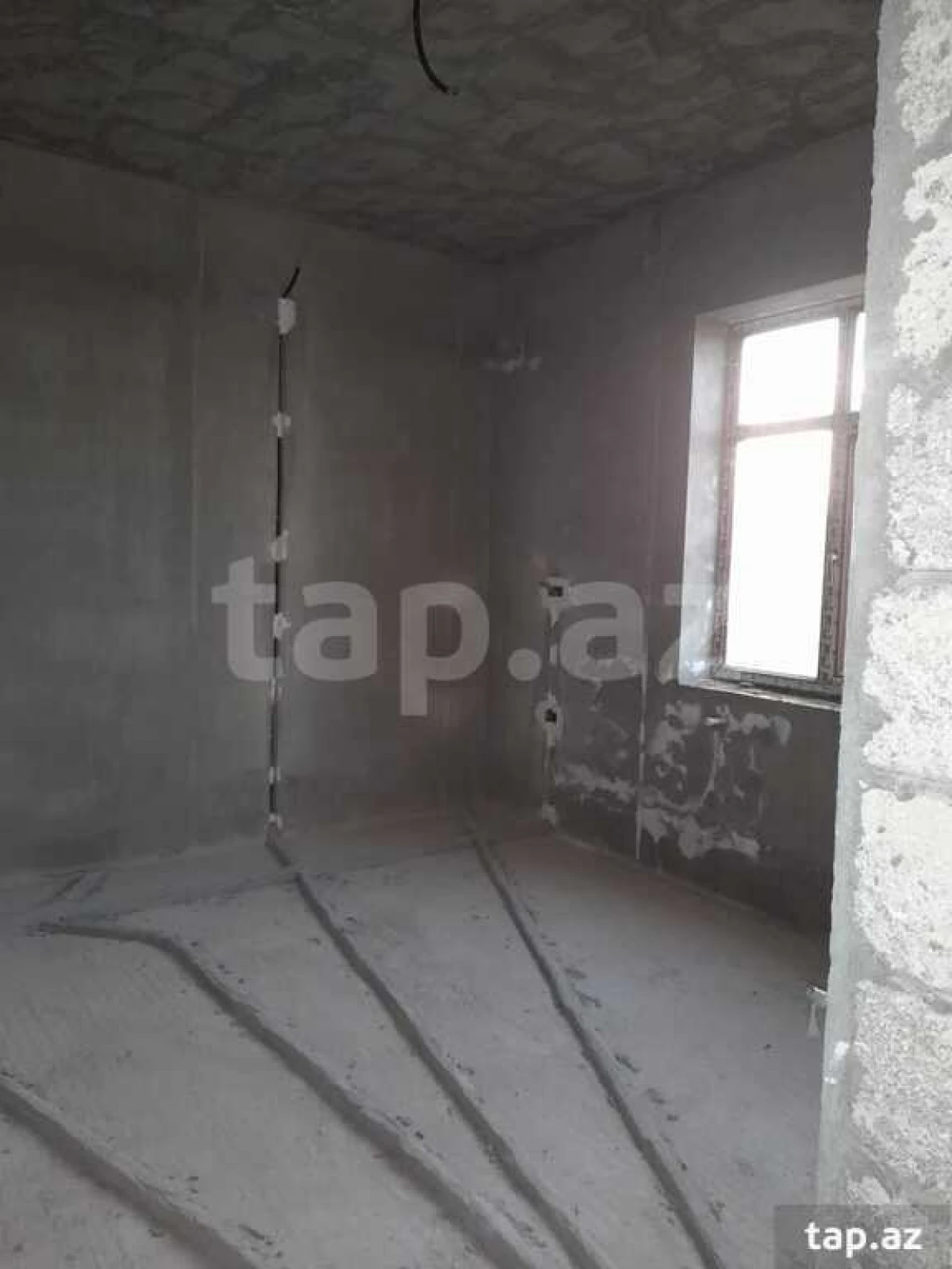 Satılır 7 otaqlı həyət evi 450 m²