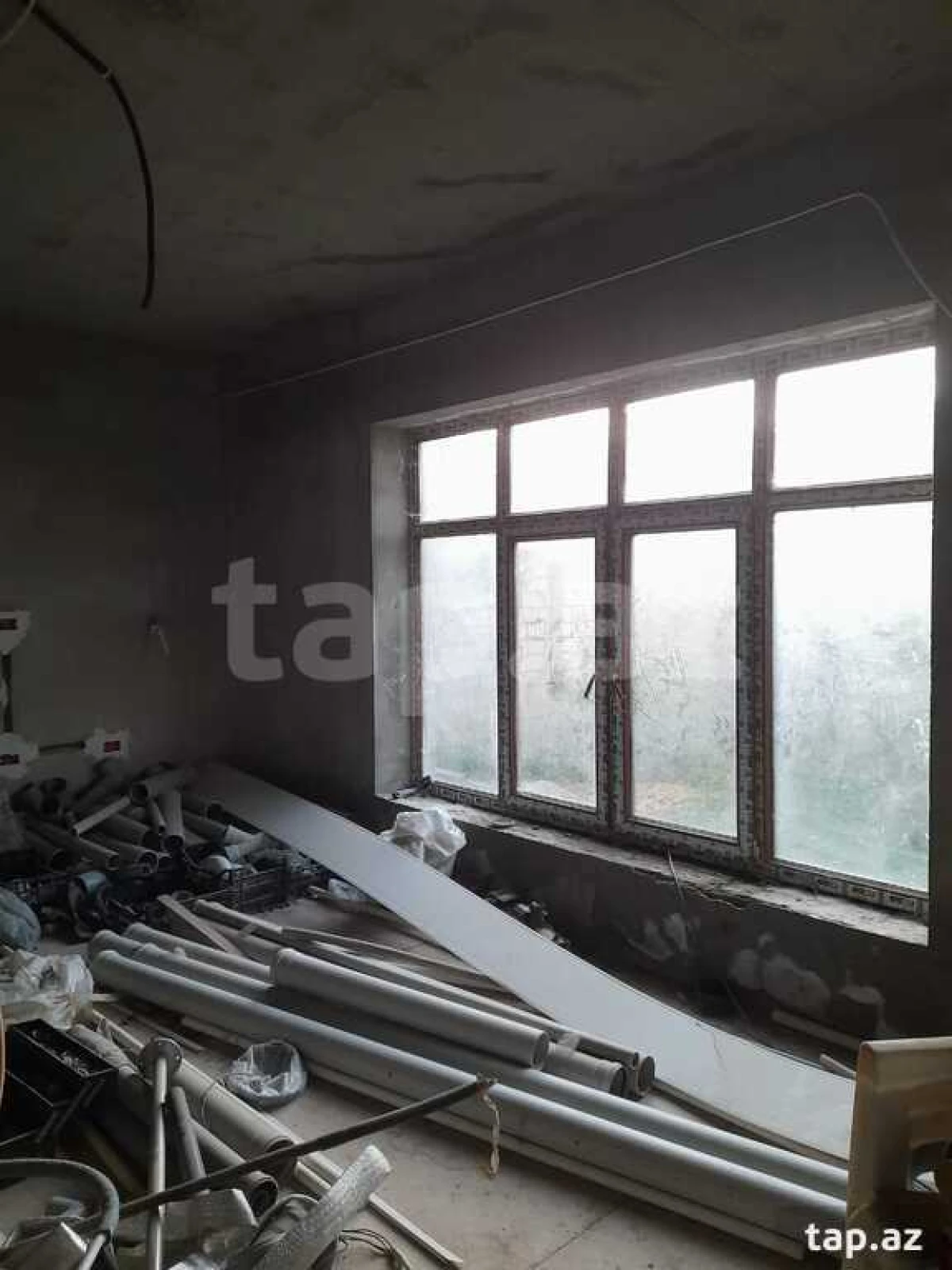 Satılır 7 otaqlı həyət evi 450 m²