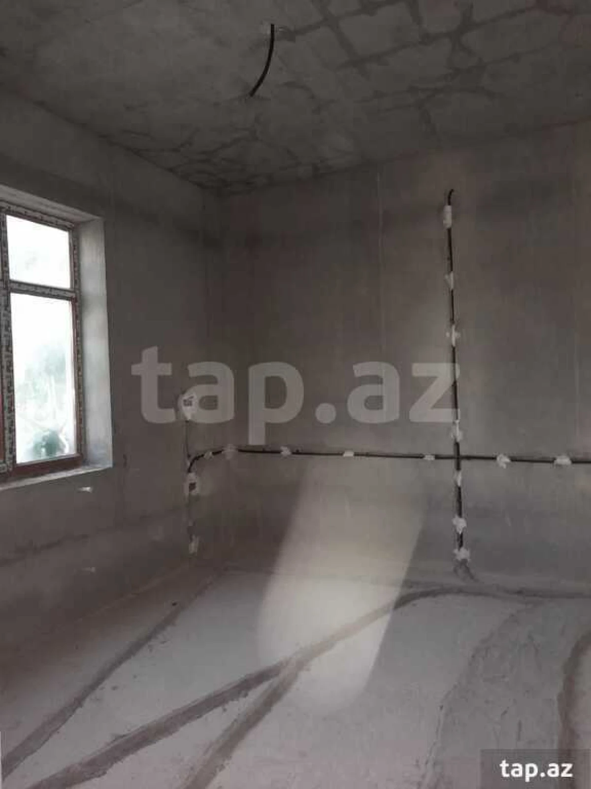 Satılır 7 otaqlı həyət evi 450 m²
