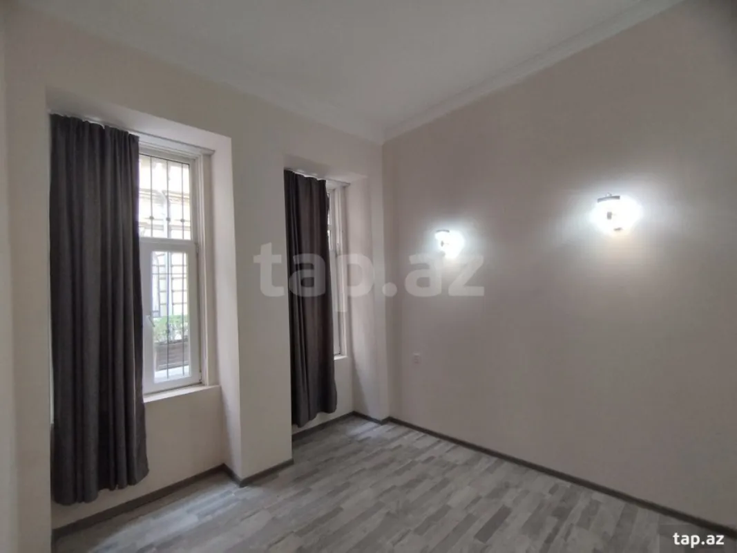 Satılır 2 otaqlı mənzil 42 m²