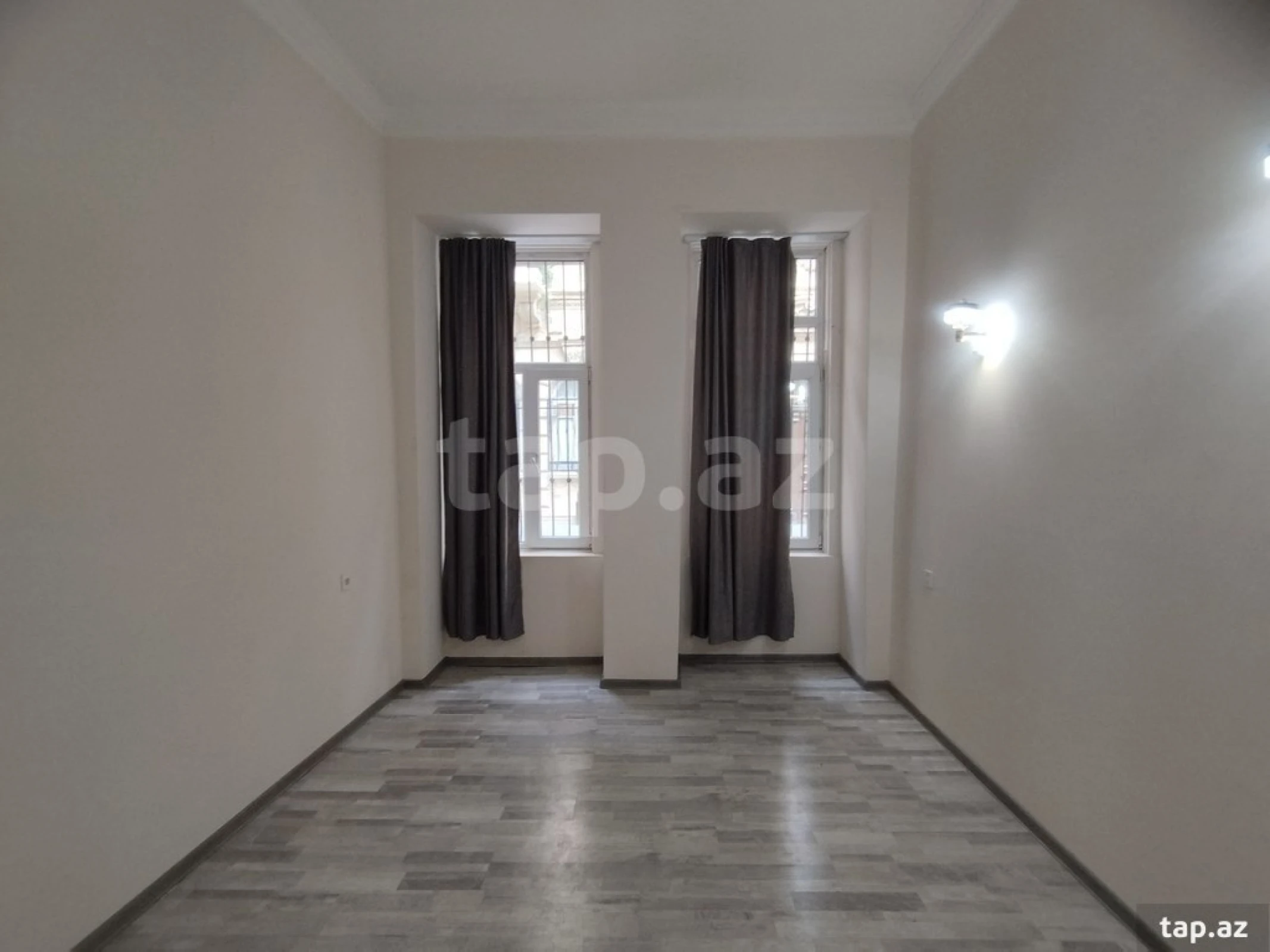 Satılır 2 otaqlı mənzil 42 m²