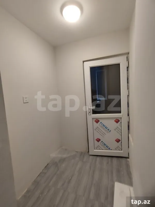 Satılır 2 otaqlı mənzil 42 m²