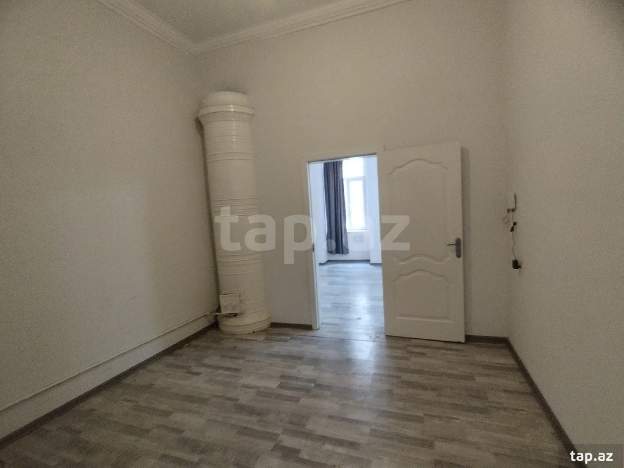 Satılır 2 otaqlı mənzil 42 m²
