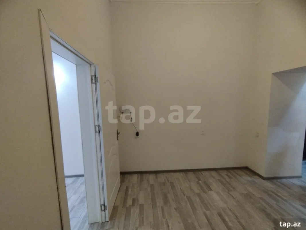 Satılır 2 otaqlı mənzil 42 m²