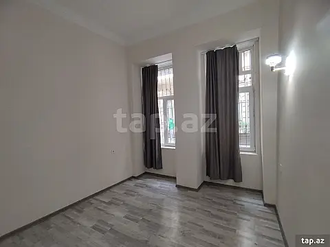 Satılır 2 otaqlı mənzil 42 m²