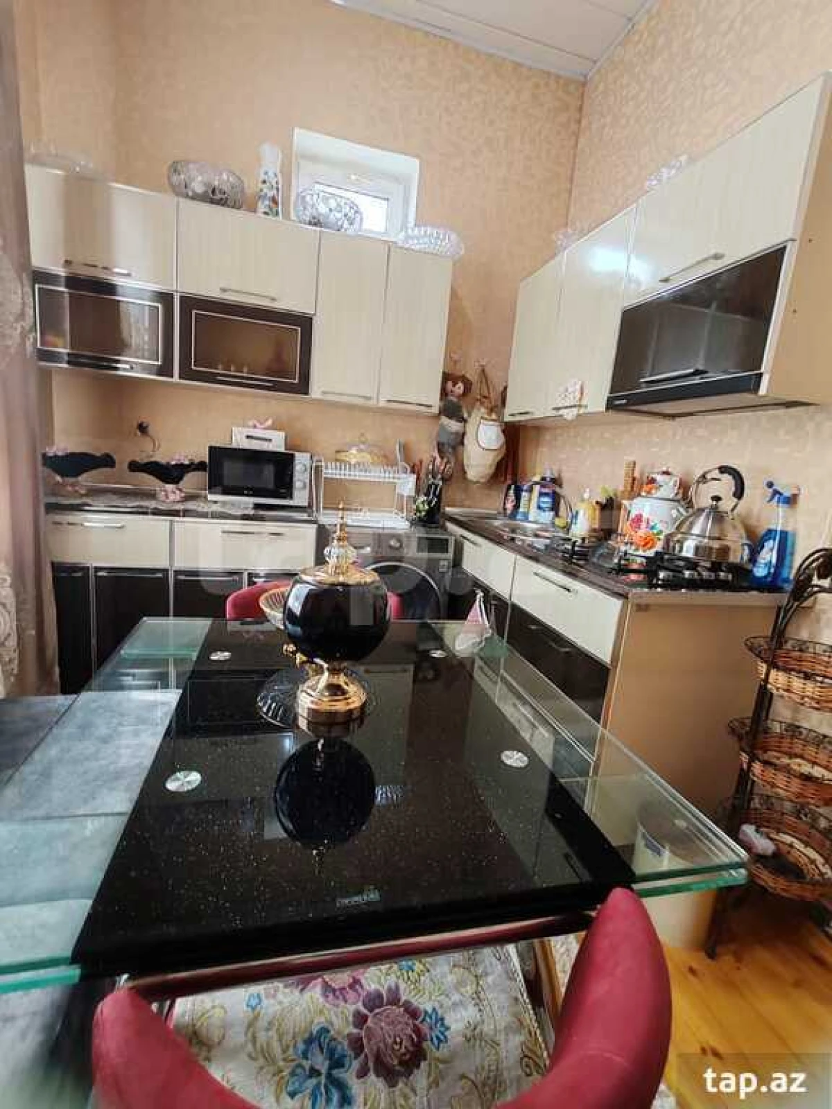 Satılır 7 otaqlı həyət evi