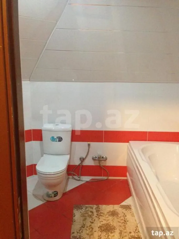 Kirayə verilir 7 otaqlı həyət evi