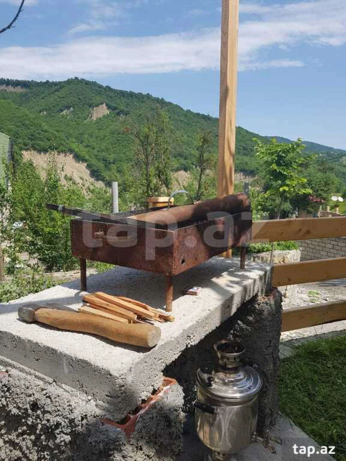 Kirayə verilir 3 otaqlı həyət evi