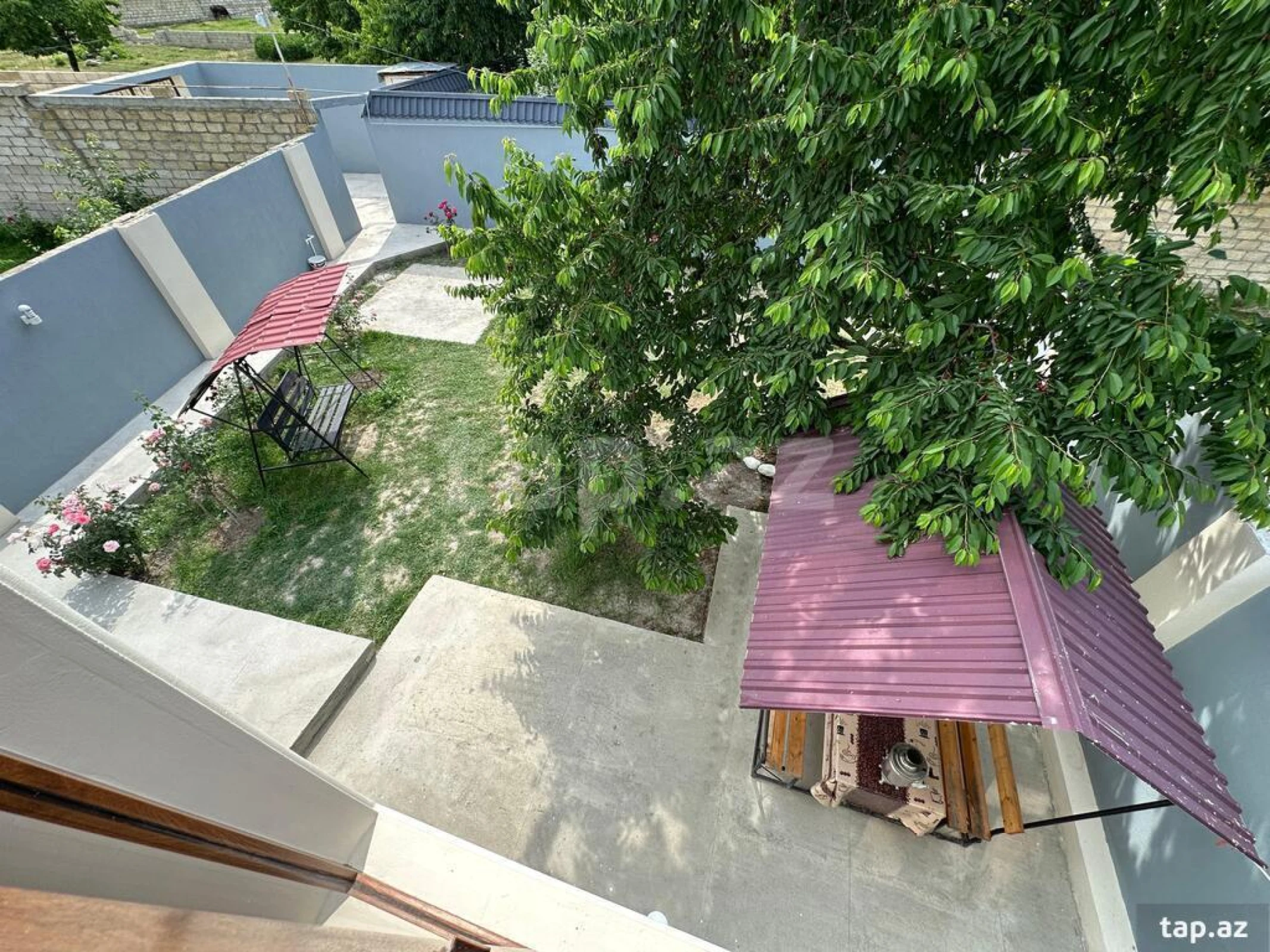 Kirayə verilir 3 otaqlı həyət evi