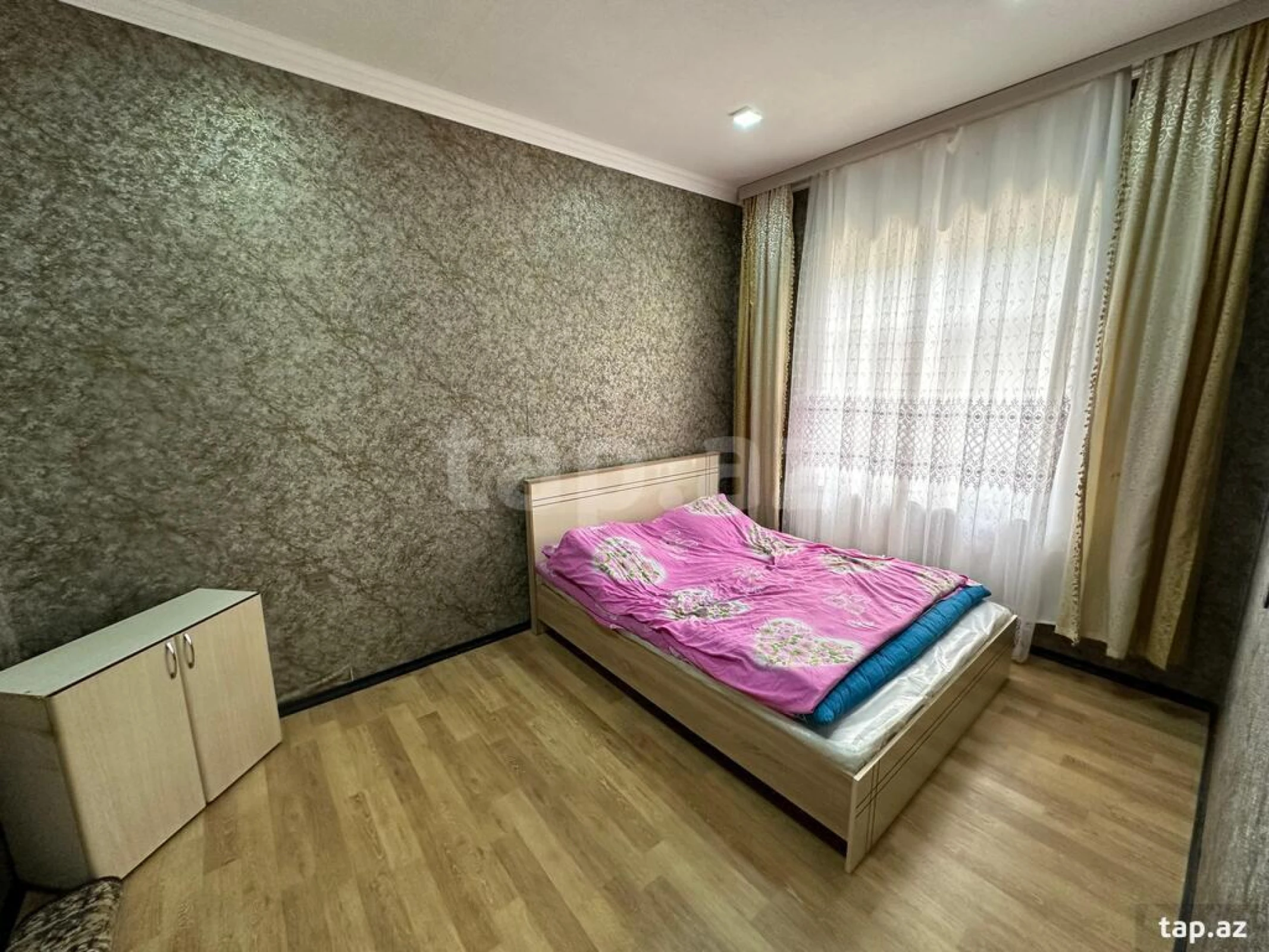 Kirayə verilir 3 otaqlı həyət evi