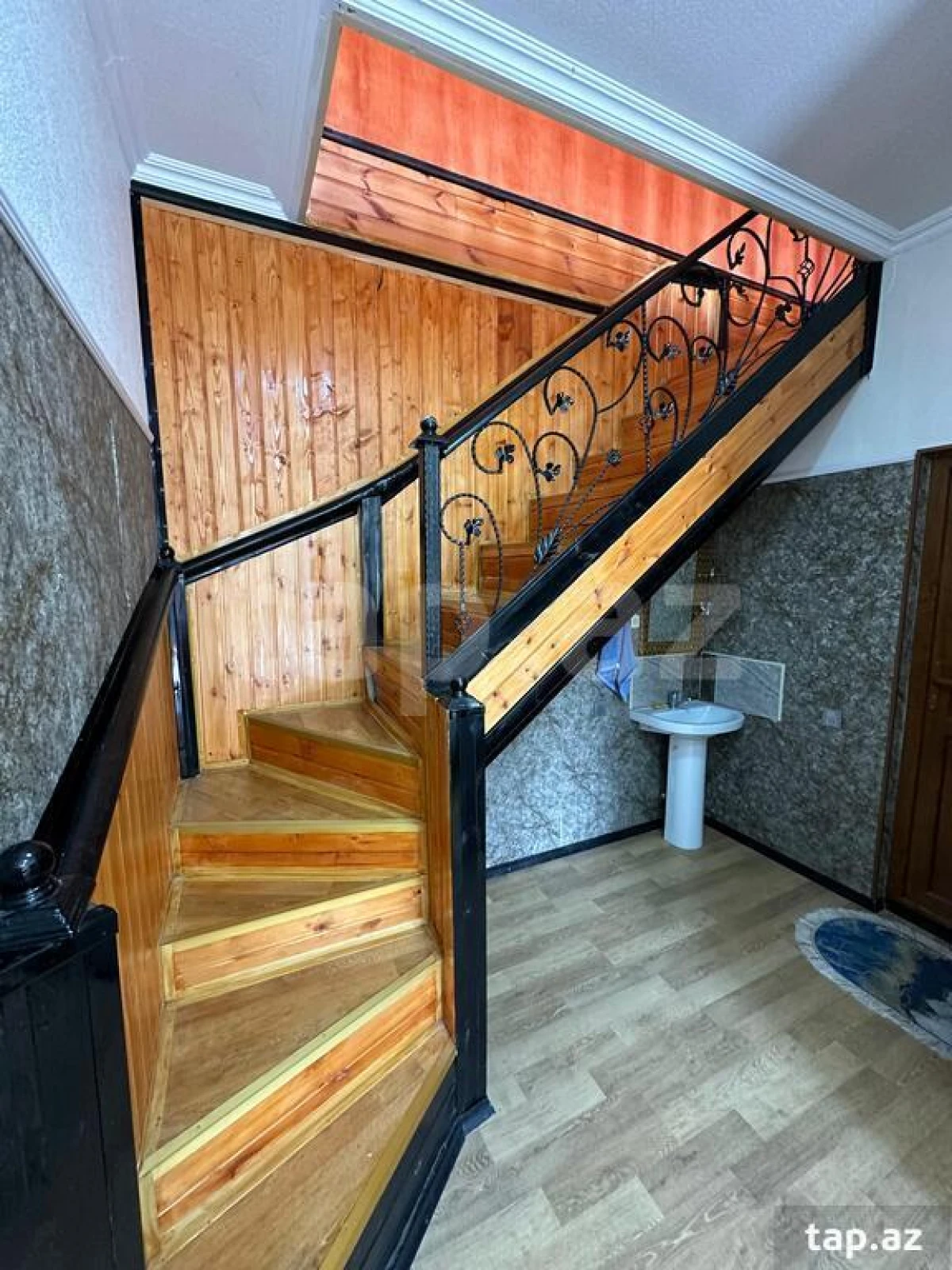 Kirayə verilir 3 otaqlı həyət evi