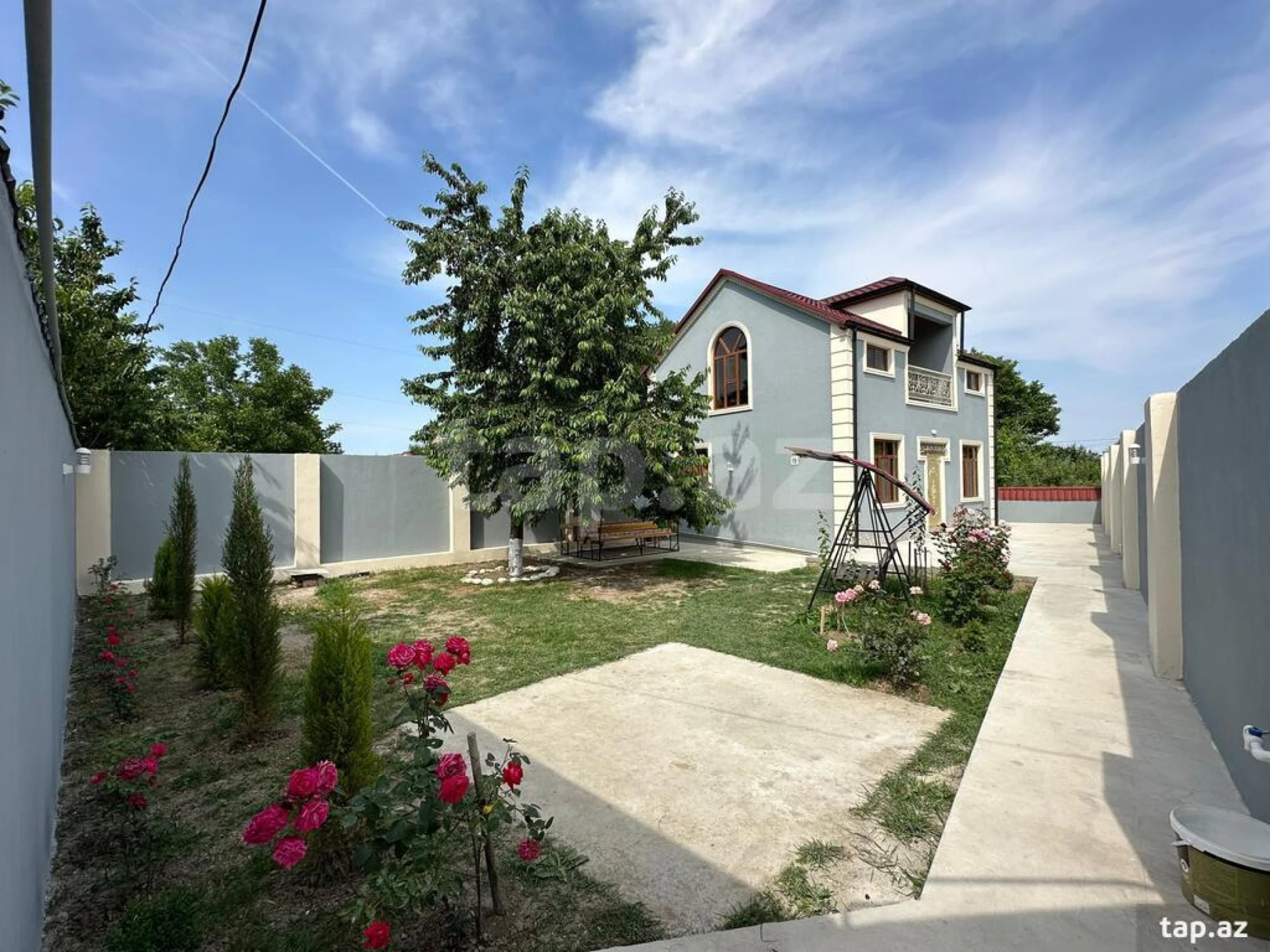 Kirayə verilir 3 otaqlı həyət evi