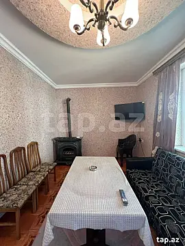 Kirayə verilir 3 otaqlı həyət evi