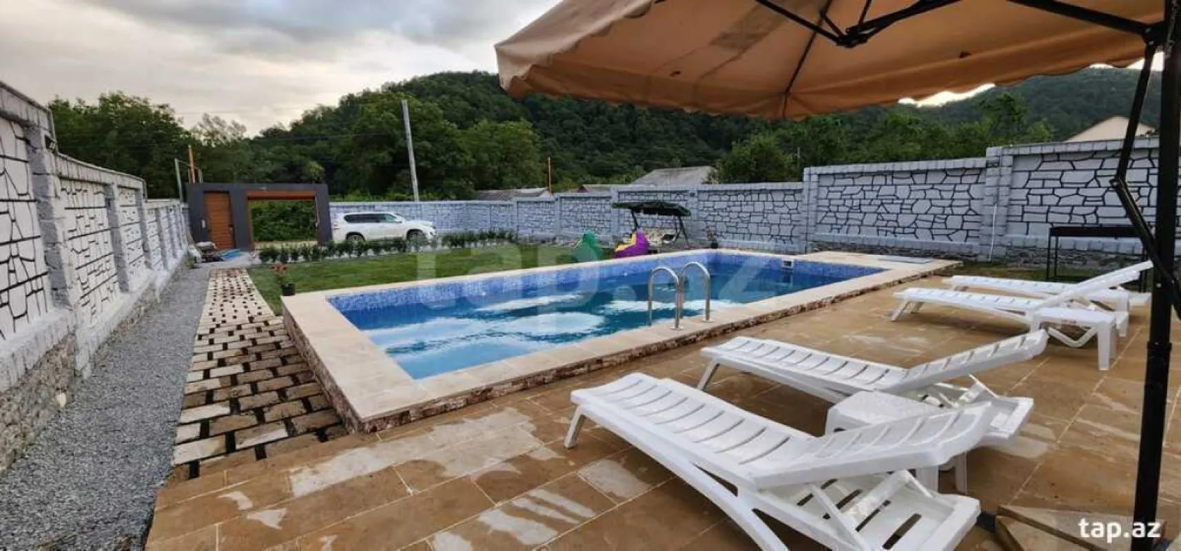 Kirayə verilir 3 otaqlı həyət evi