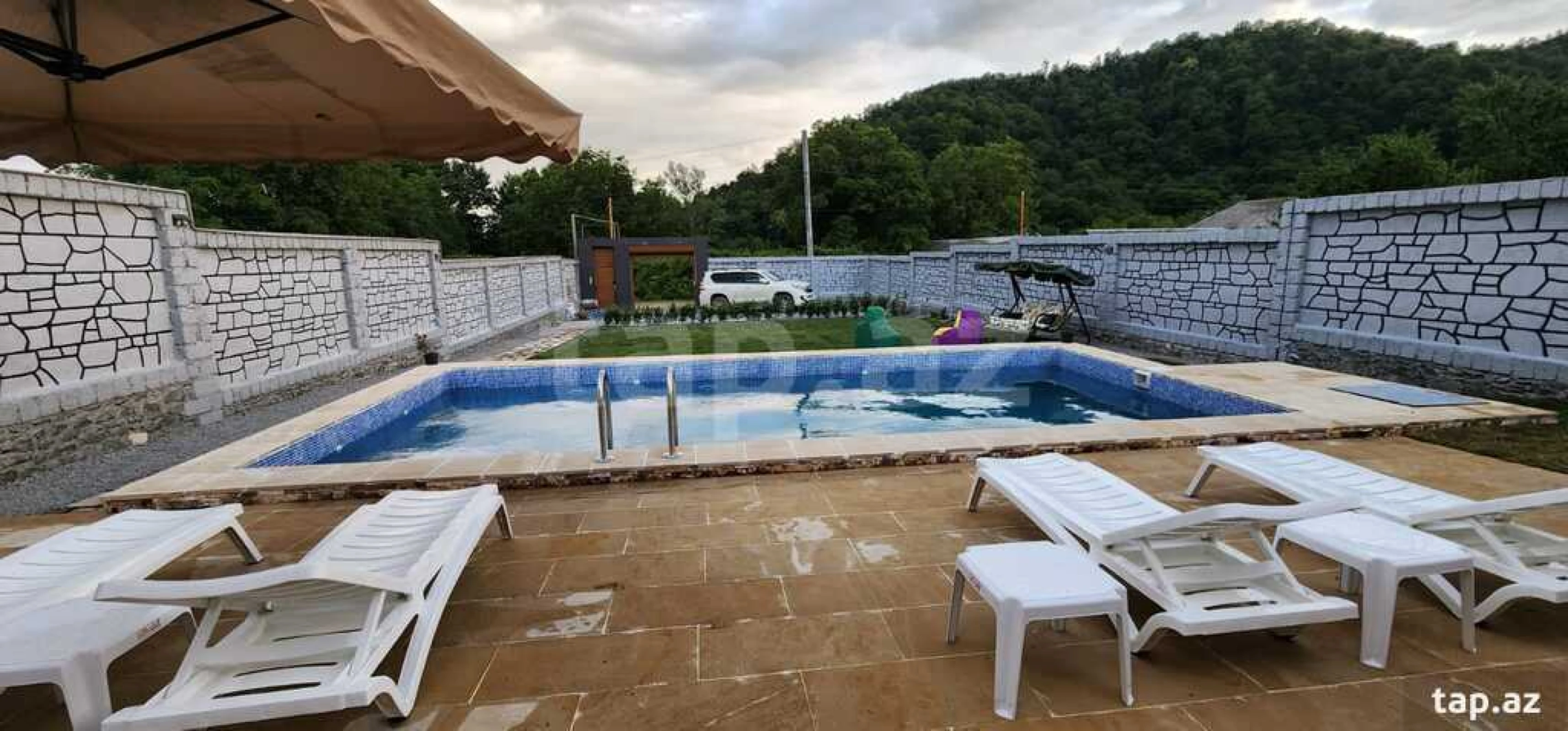 Kirayə verilir 3 otaqlı həyət evi