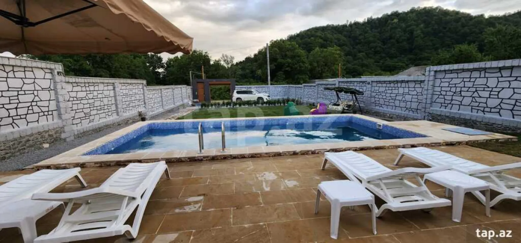 Kirayə verilir 3 otaqlı həyət evi