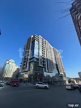 Satılır 5 otaqlı yeni tikili 255 m²