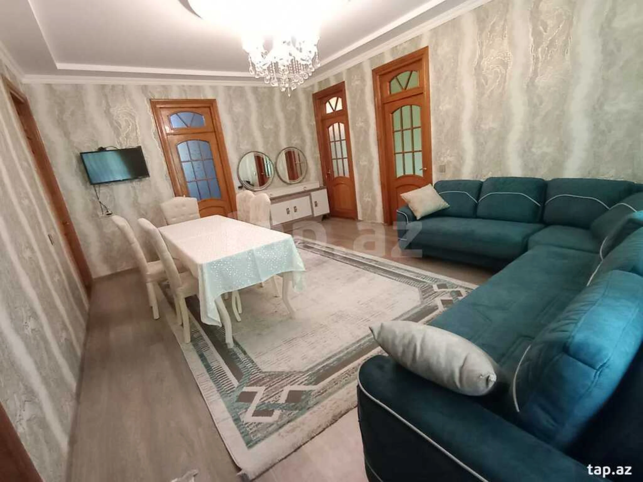 Kirayə verilir 5 otaqlı həyət evi