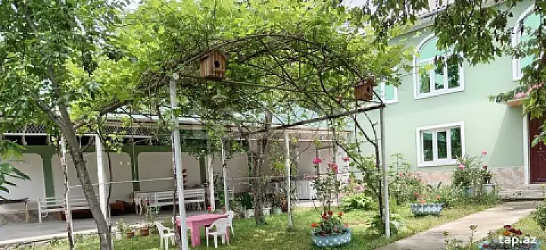 Kirayə verilir 5 otaqlı həyət evi
