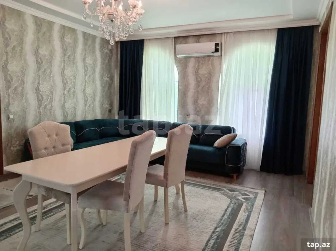 Kirayə verilir 5 otaqlı həyət evi