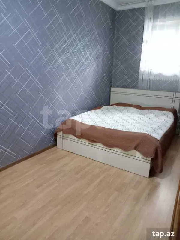 Kirayə verilir 5 otaqlı həyət evi