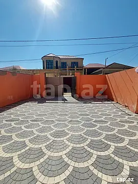 Satılır 4 otaqlı həyət evi