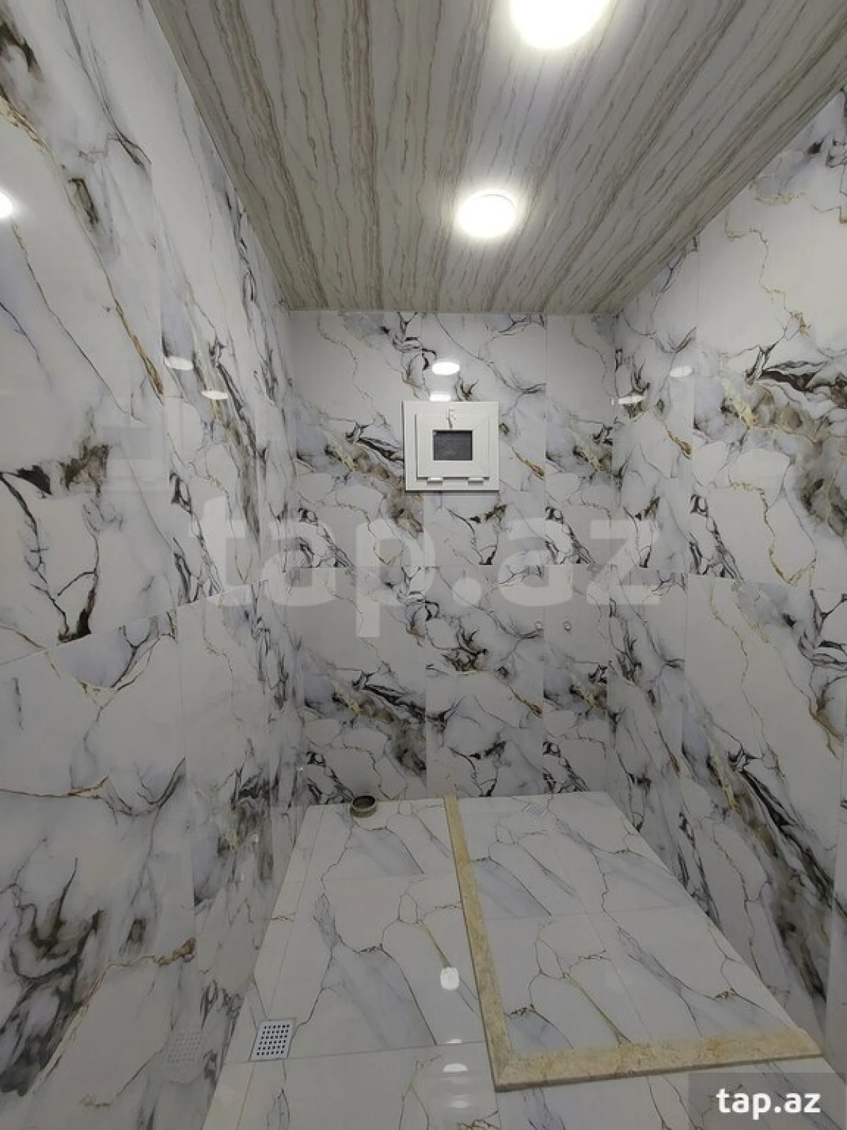 Satılır 4 otaqlı həyət evi