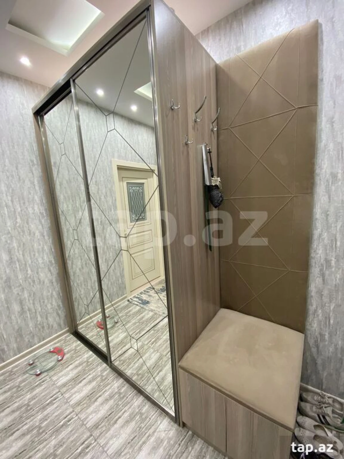 Satılır 3 otaqlı yeni tikili 90 m²