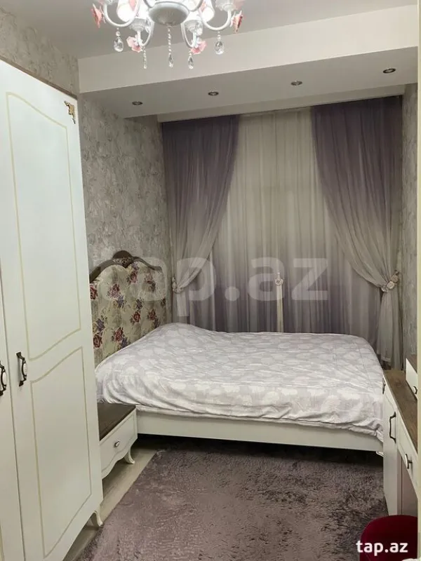 Satılır 3 otaqlı yeni tikili 90 m²