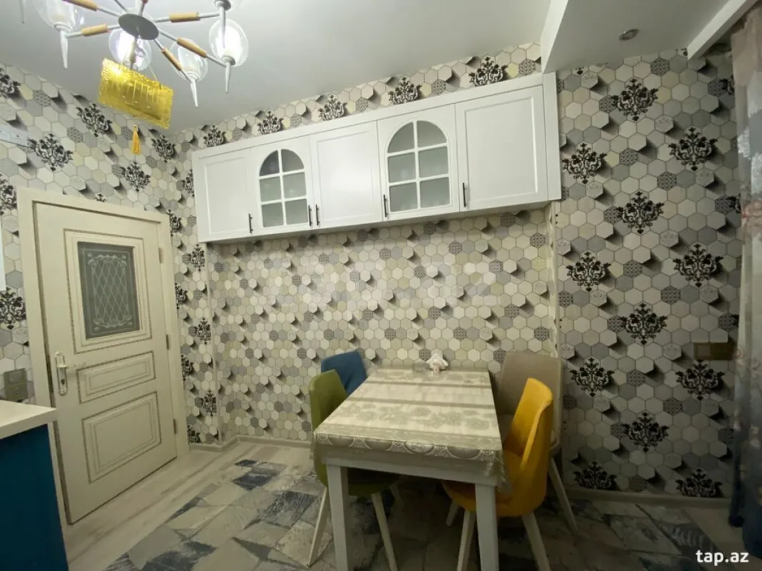 Satılır 3 otaqlı yeni tikili 90 m²