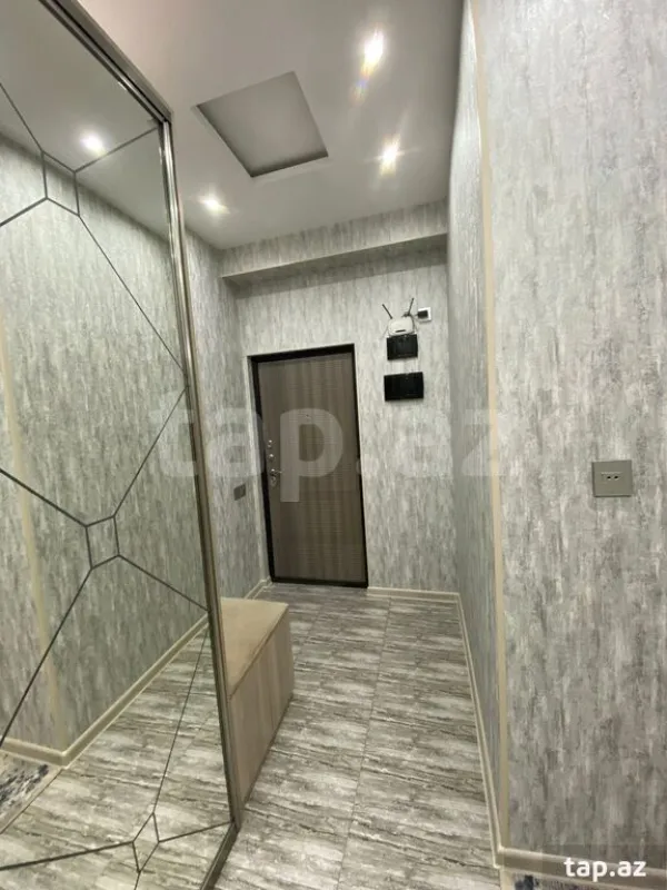 Satılır 3 otaqlı yeni tikili 90 m²