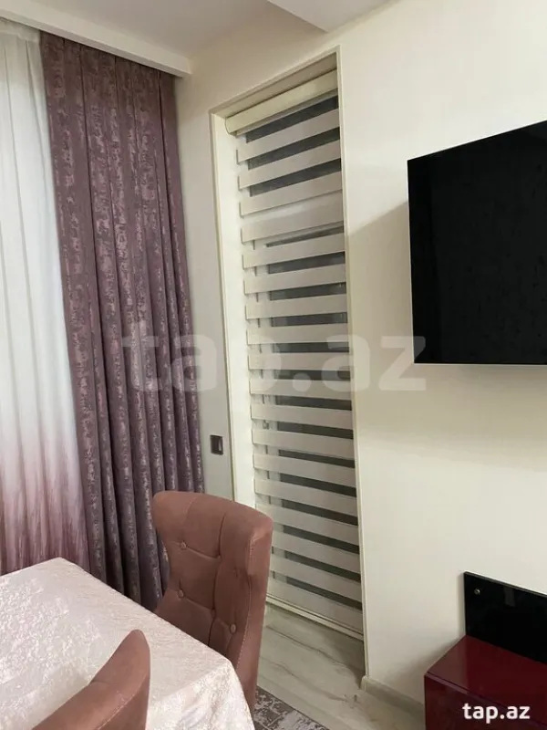 Satılır 3 otaqlı yeni tikili 90 m²