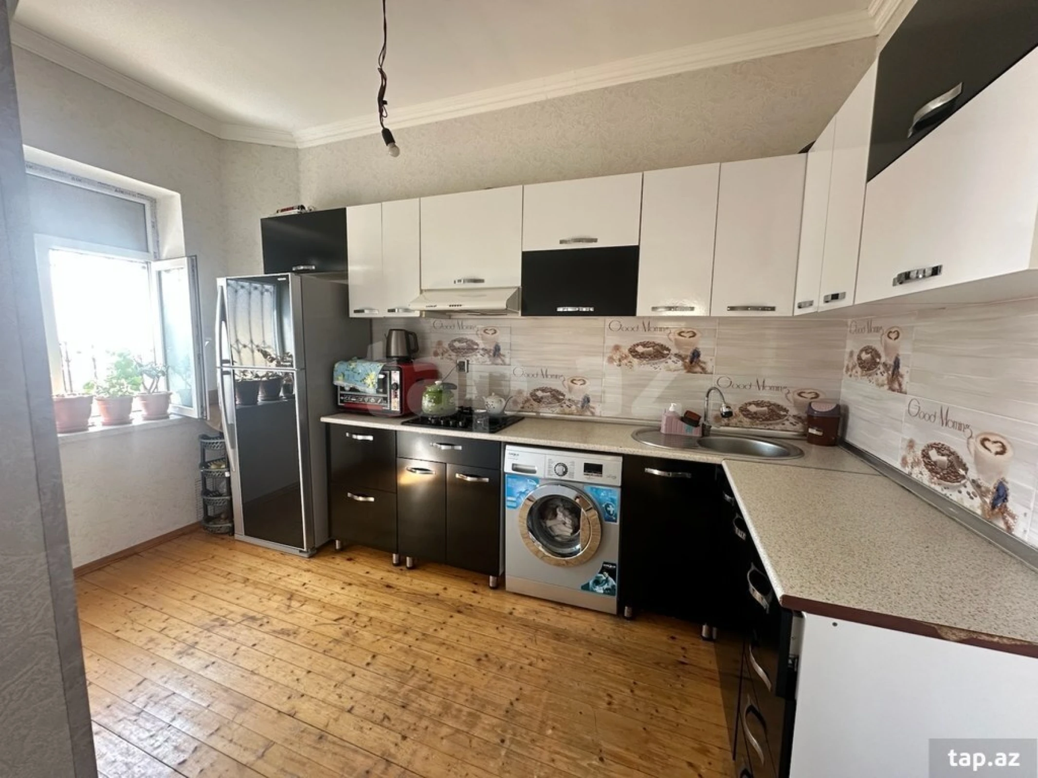 Satılır 3 otaqlı həyət evi