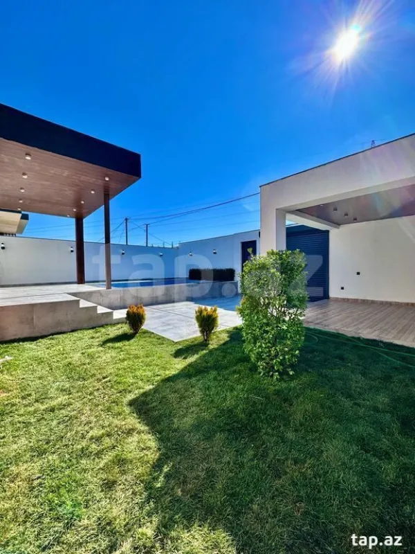 Satılır 4 otaqlı həyət evi