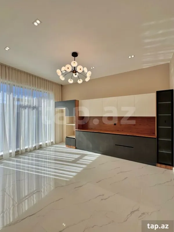 Satılır 4 otaqlı həyət evi