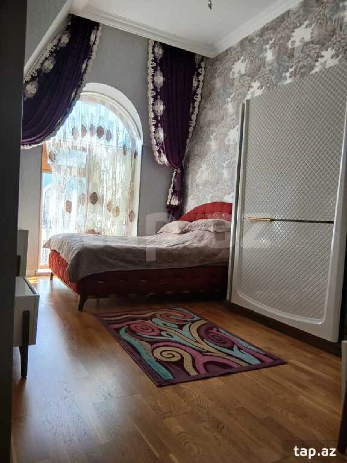 Satılır 4 otaqlı yeni tikili 105 m²