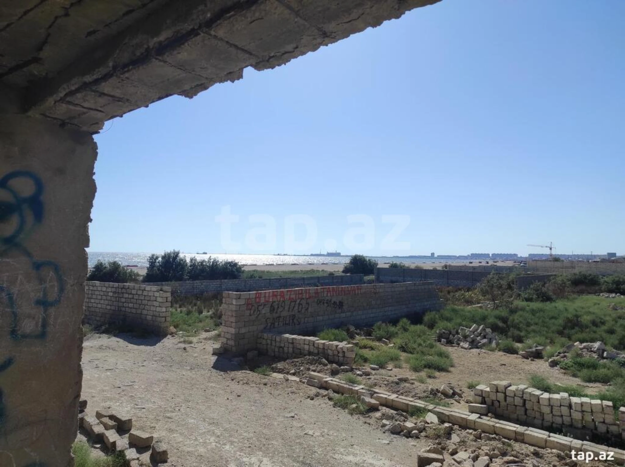 Satılır 4 otaqlı həyət evi