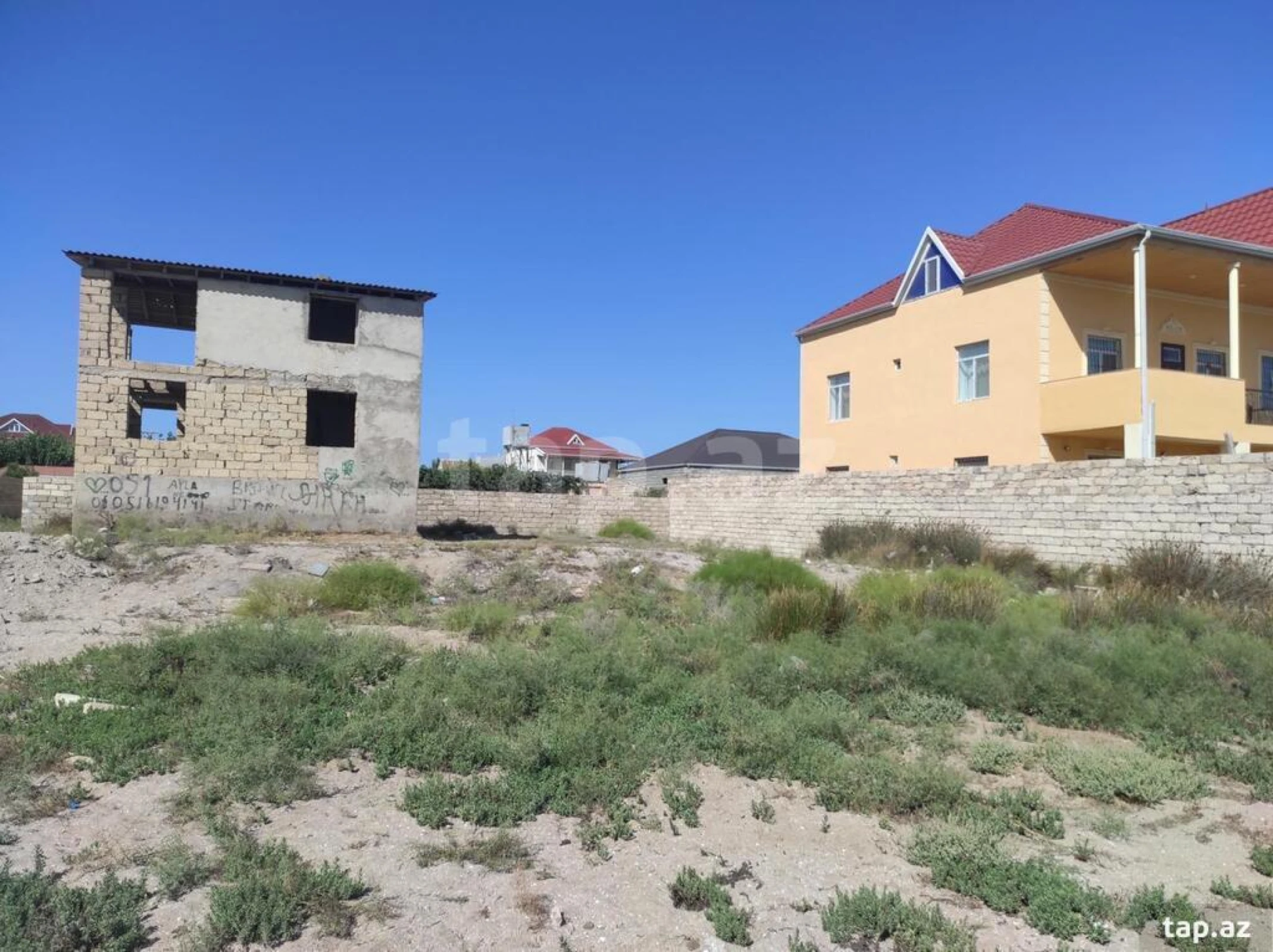 Satılır 4 otaqlı həyət evi