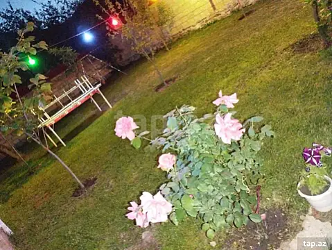 Kirayə verilir 4 otaqlı həyət evi