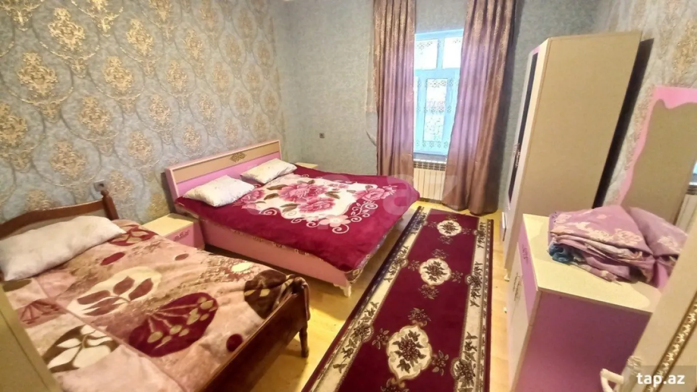 Kirayə verilir 4 otaqlı həyət evi