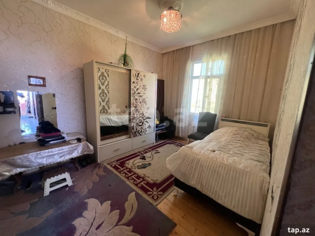 Satılır 3 otaqlı həyət evi 100 m²