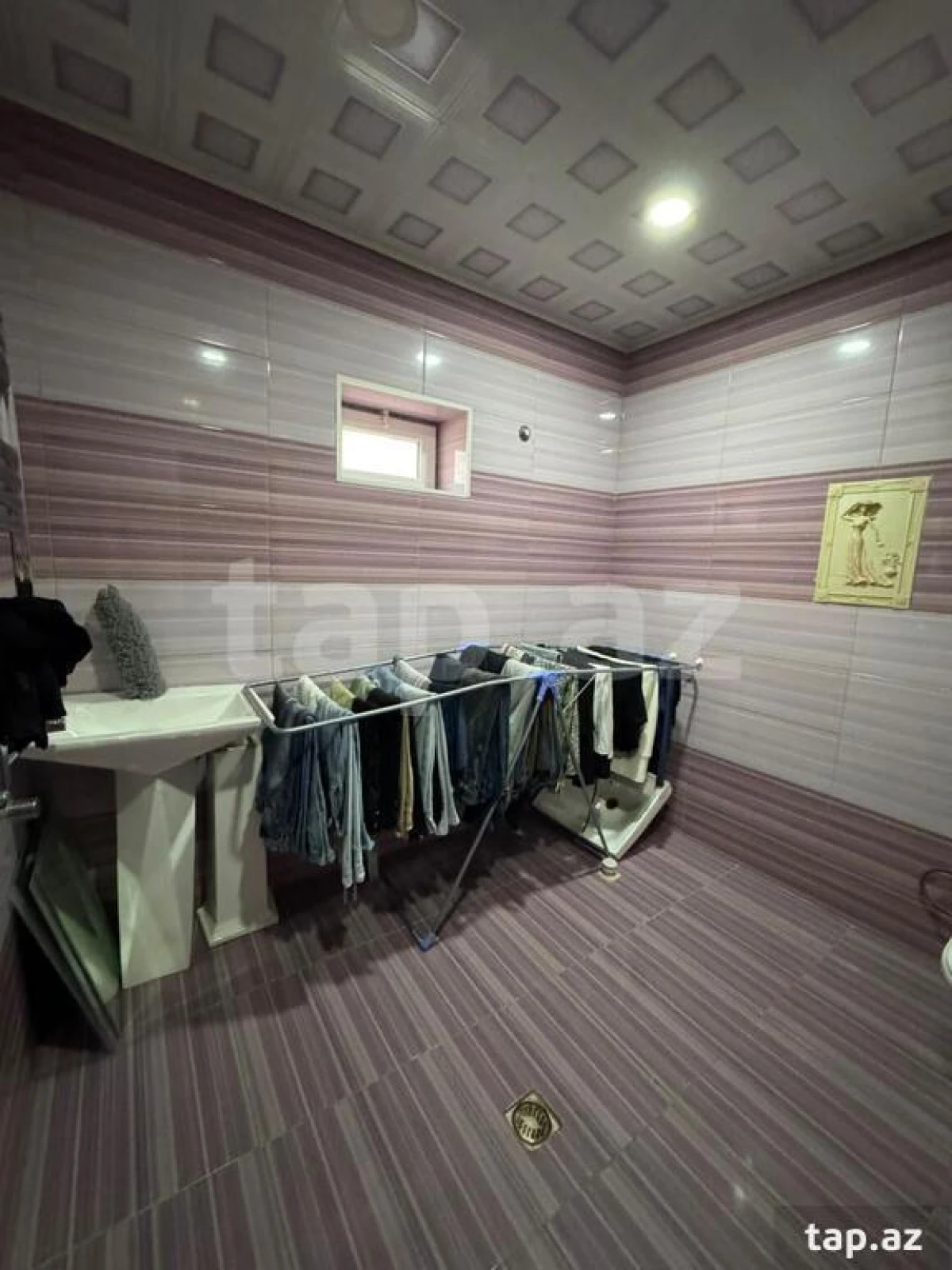 Satılır 3 otaqlı həyət evi